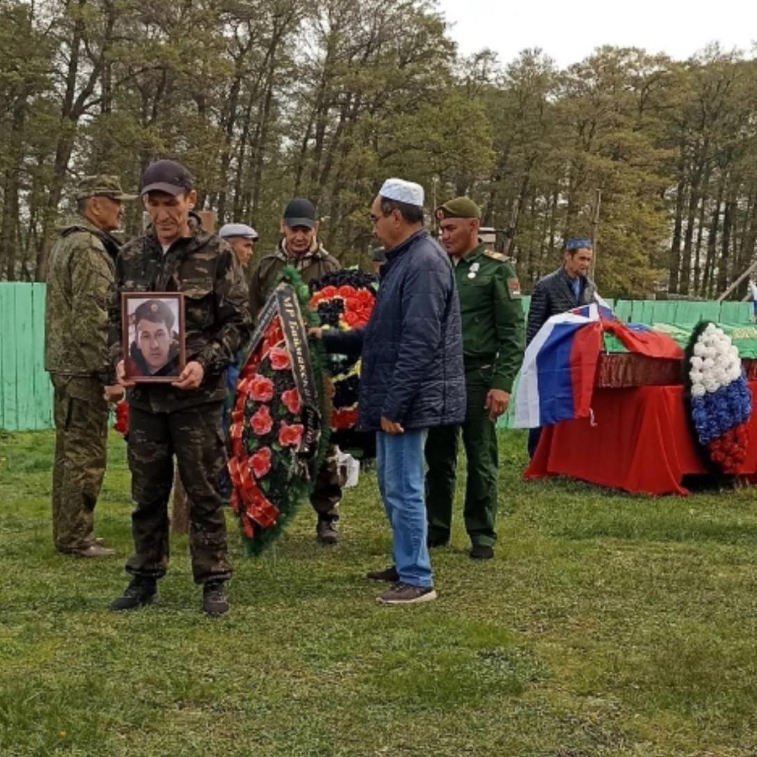 Хасанов  Ильнур Нуриахметович Хасанов  Ильнур Нуриахметович