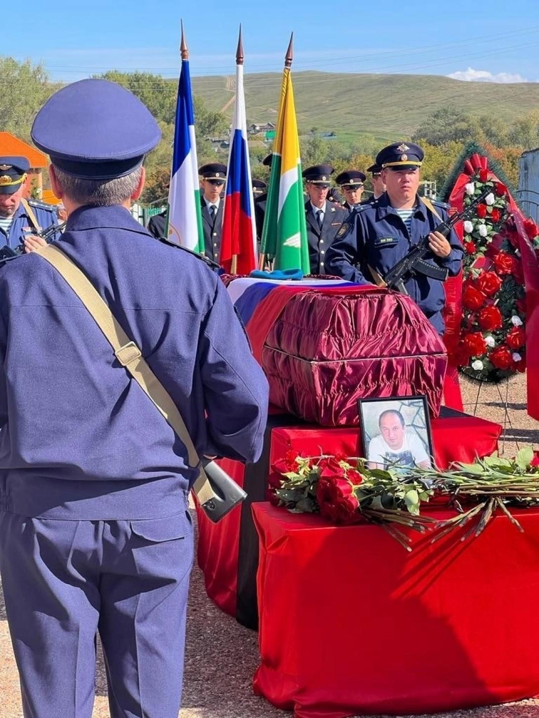 Тихонов Эдуард Павлович Тихонов Эдуард Павлович