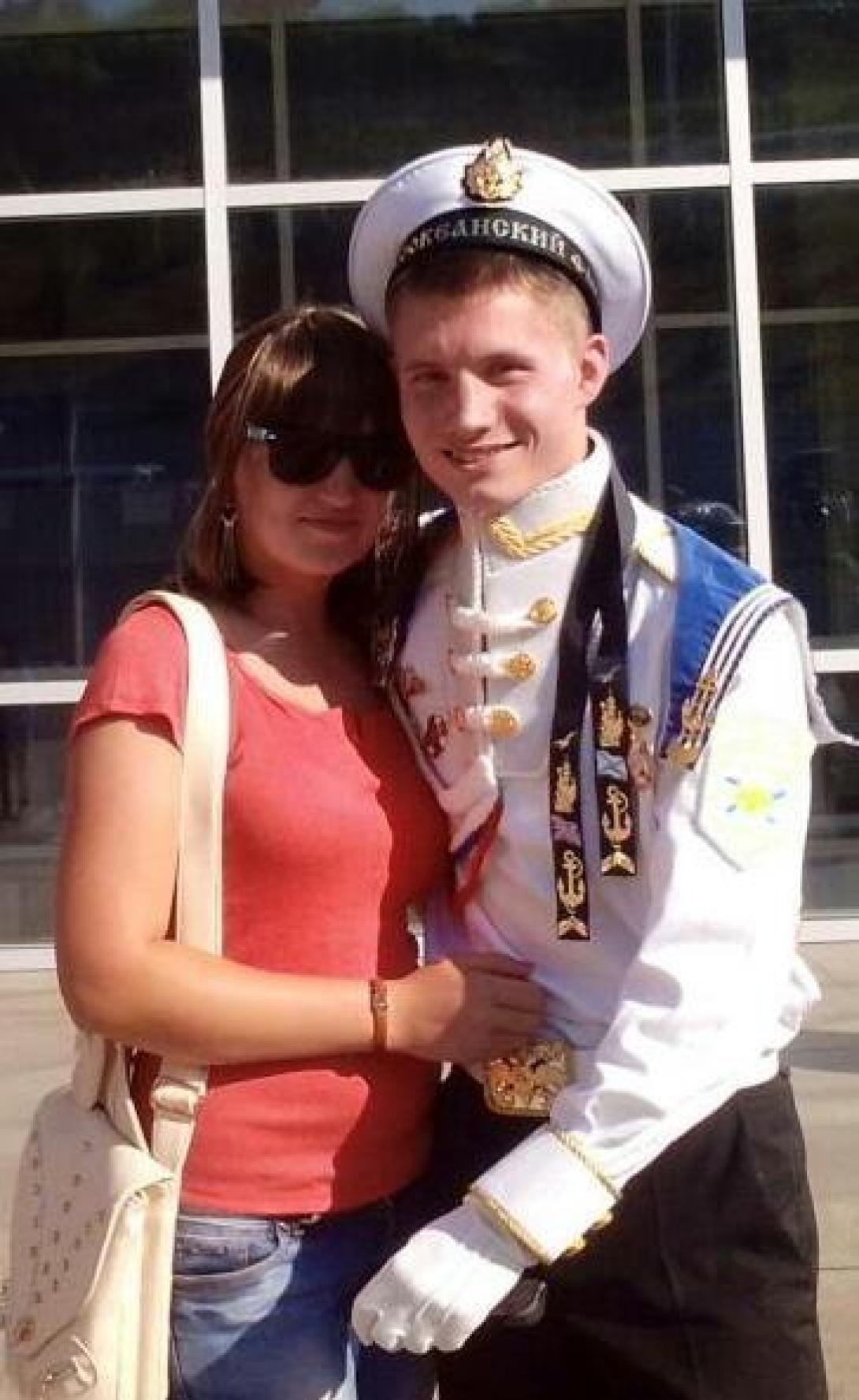 Бондарев Денис Юрьевич Бондарев Денис Юрьевич