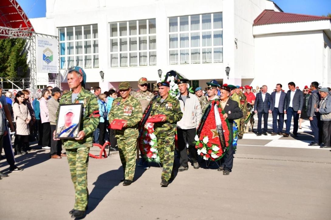 Султангалиев Артур Радисович Султангалиев Артур Радисович