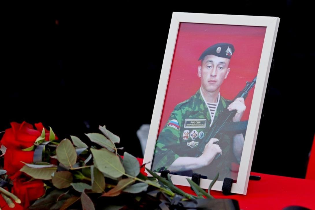 Шарипов Данис Фарвазович Шарипов Данис Фарвазович