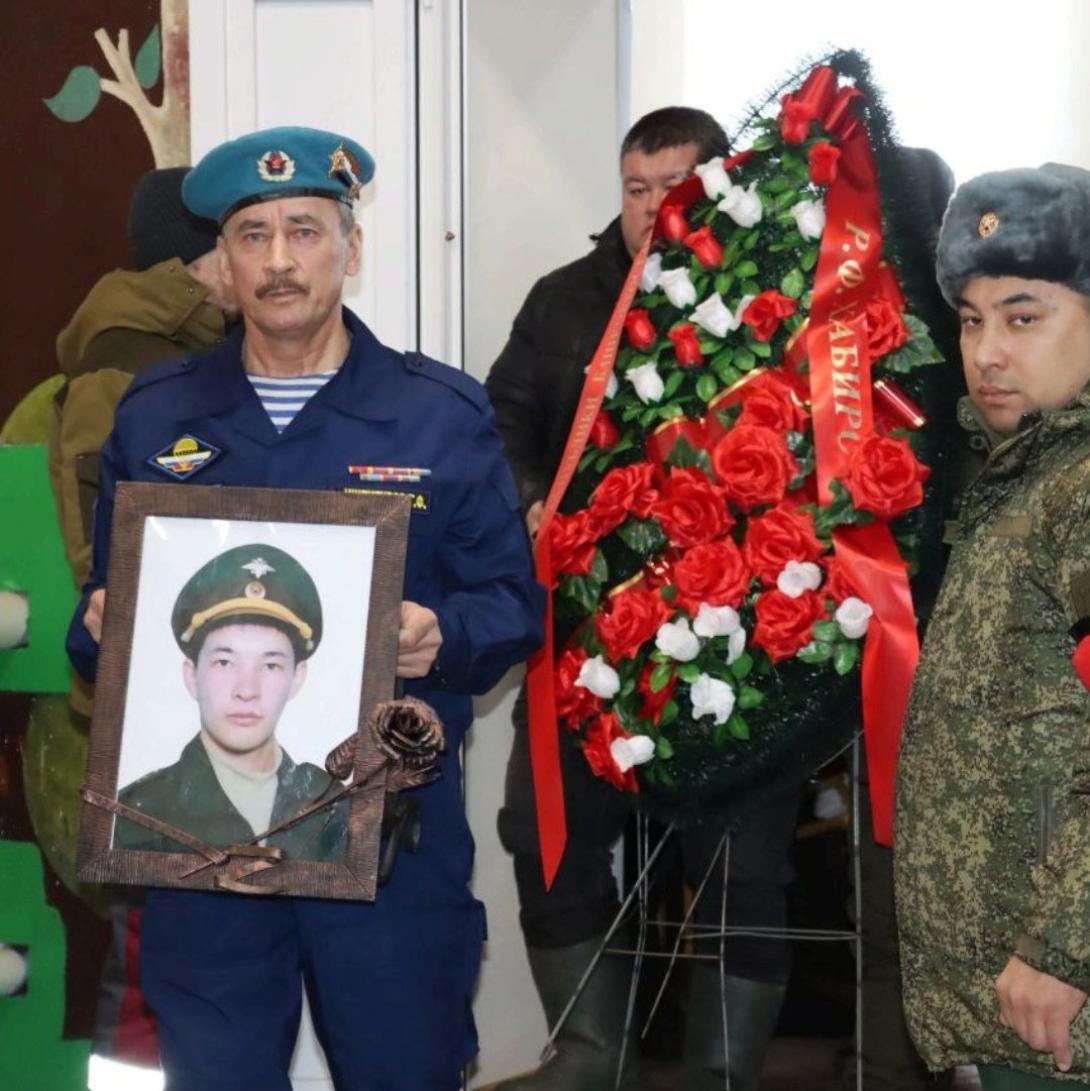Чужая война Билалов Динар Байрасович Чужая война Билалов Динар Байрасович