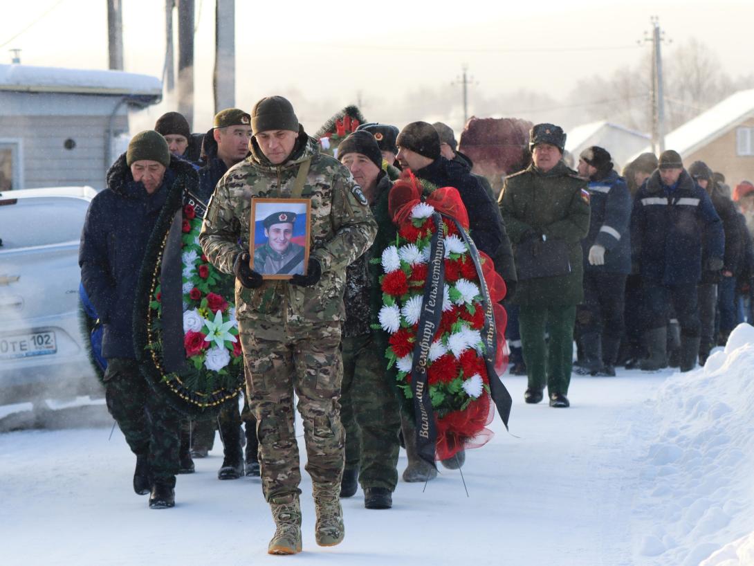 Чужая война Валишин Земфир Гельметдинович Чужая война Валишин Земфир Гельметдинович