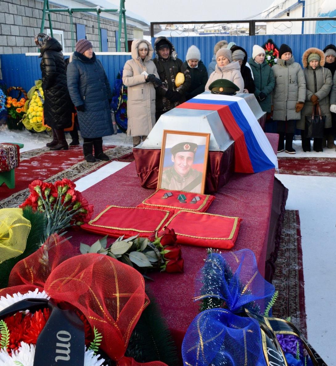 Чужая война Валишин Земфир Гельметдинович Чужая война Валишин Земфир Гельметдинович