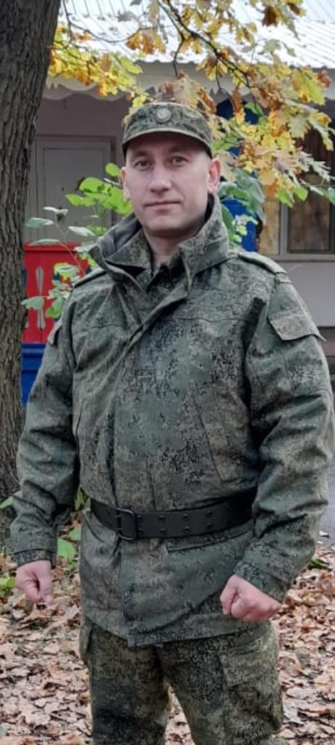 Чужая война Кутлуев Руслан Рустемович Чужая война Кутлуев Руслан Рустемович