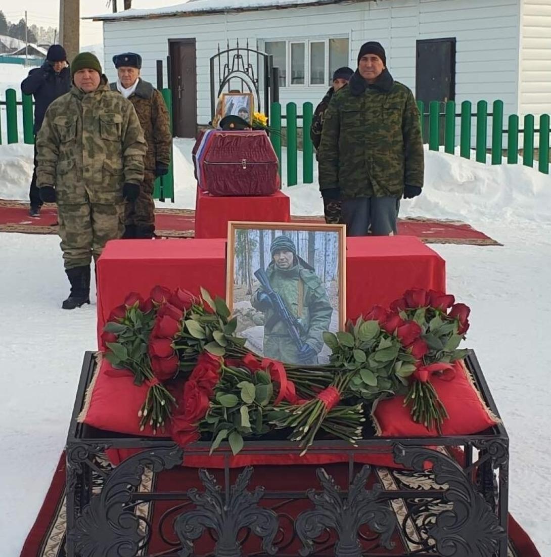 Чужая война Мухитдинов Руслан Сагитович Чужая война Мухитдинов Руслан Сагитович