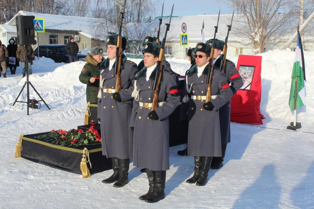 Чужая война Панферов Андрей Сергеевич Чужая война Панферов Андрей Сергеевич