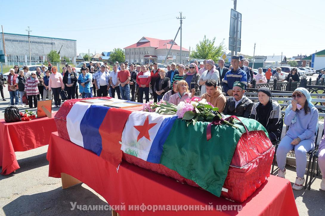 Бижанов Альберт Наилевич Бижанов Альберт Наилевич