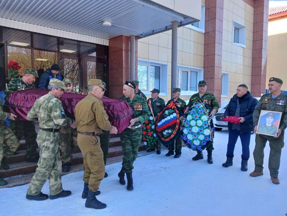 Ахмадуллин Айдар Магарифович Ахмадуллин Айдар Магарифович