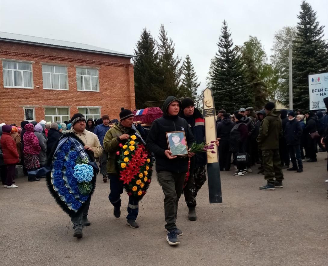 Давлетбердин Арслан Фаргатович Давлетбердин Арслан Фаргатович