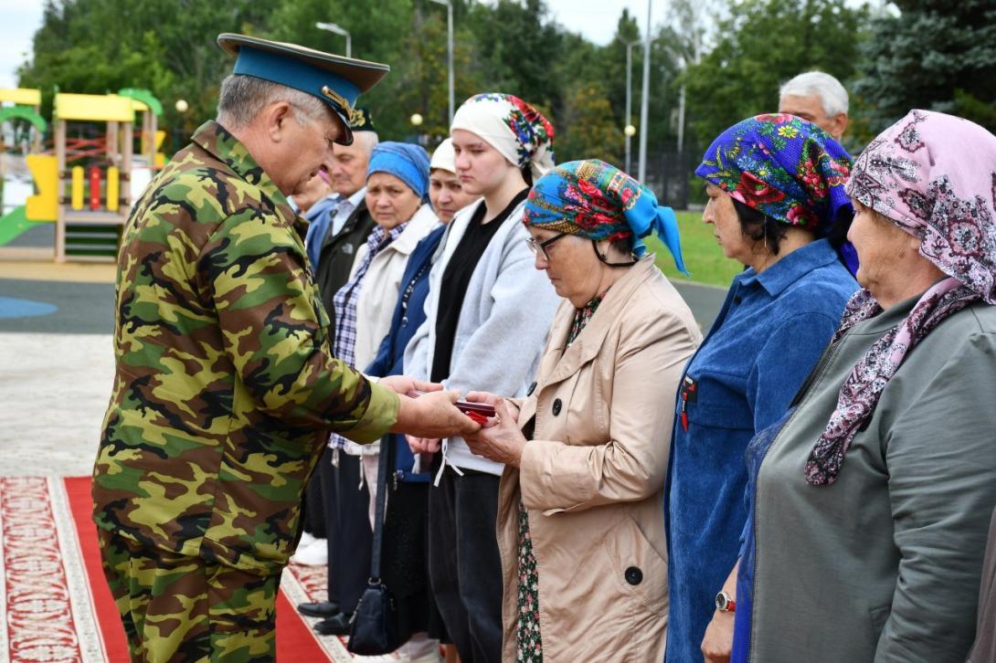 Гафаров Анур Забирович Гафаров Анур Забирович